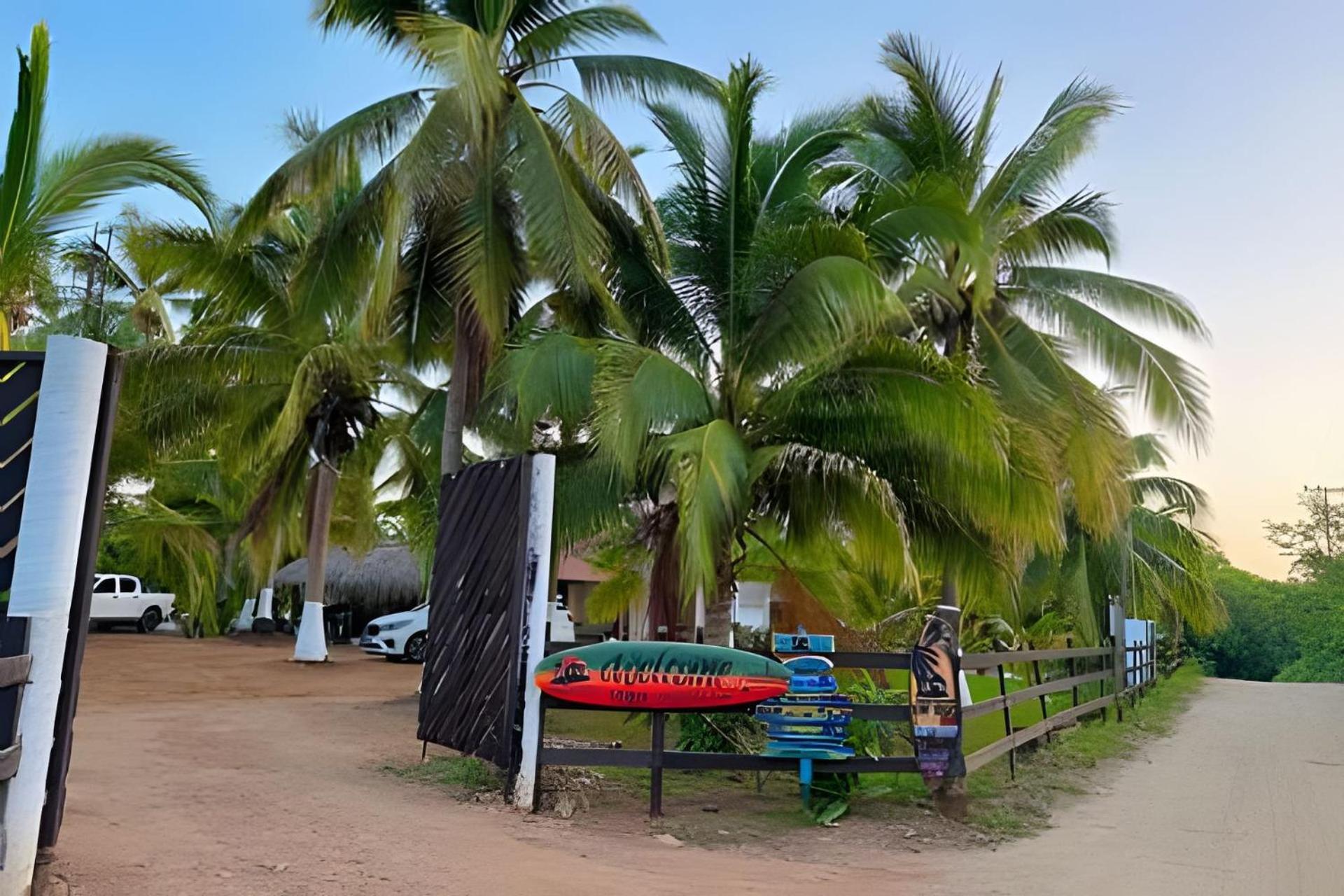 Casa Las Palmas Playa La Saladita Zihuatanejo Eksteriør bilde